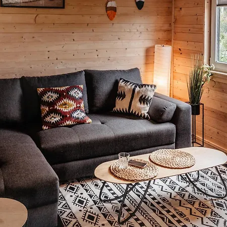 شقة Dwa Brzegi مينزفوجة